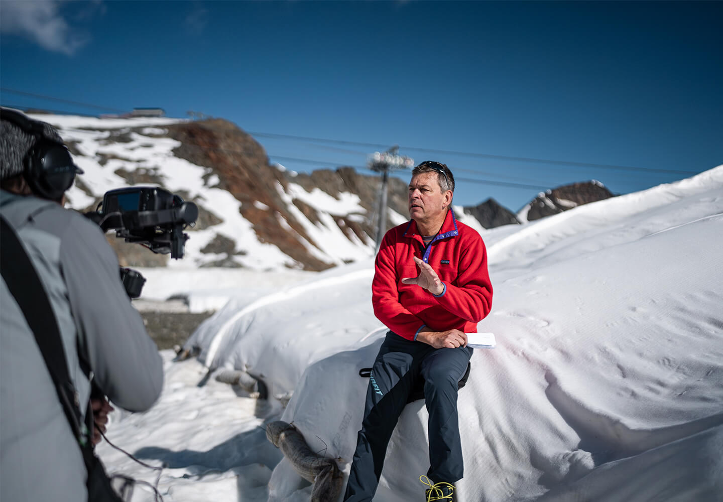 Behind the Scenes Aufnahme der Videoproduktion zum nachhaltigen Gletscherschutz für LENZING™